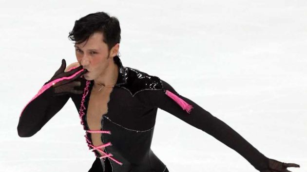 We never look at Johnny Weir's tassel-rockin' corset that we aren't reminded